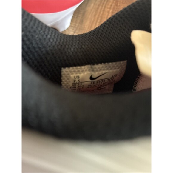 Nike Vapor Speed 3 Football Cleats White Red Men Size 7.5 New FB3303-102 - Picture 7 of 7